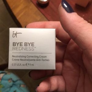 IT Bye Bye Redness Correction Cream 11ml